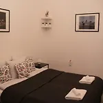 Duna Szecsi דירה *