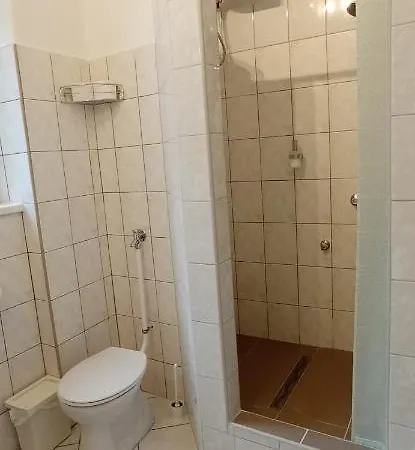 Duna Szecsi بودابست